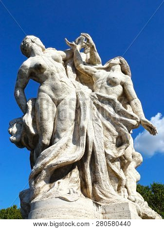 Sculpture At Vittorio Emanuele Ii Bridge, Rome, Italy.