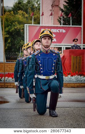 Moscow, Russia-june 12, 2018.presidential Regiment Soldiers Marching And Practicing To Shoot