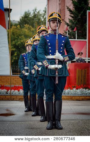 Moscow, Russia-june 12, 2018.presidential Regiment Soldiers Marching And Practicing To Shoot
