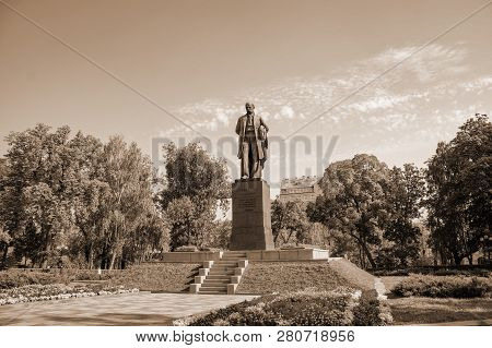 Kiev, Monument To The Ukrainian Poet Taras Shevchenko In The Park Of Taras Shevchenko.