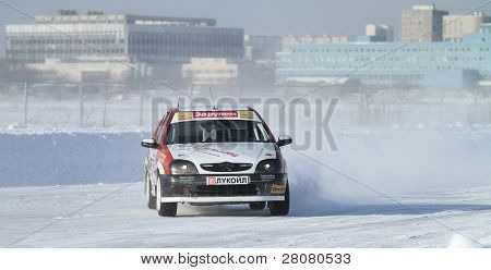 Moskva, Rusland - februar 23: 21 traditionelle 