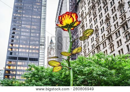 New York-september 20: A View Of Rose Iii Outside Zucotti Park By German Sculpture Isa Genzken On Se
