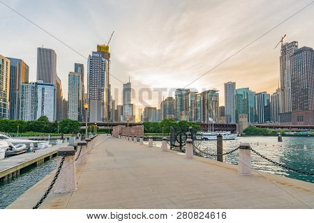 Chicago, Il - July 12, 2018: Downtown Chicago Along Lake Michigan Near Dusable Harbor.