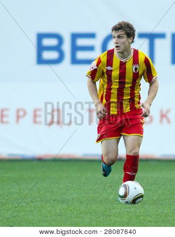 Moscou - 15 de maio: Frente Aleksandr Marenich na Alania em um jogo da 11ª Jornada do futebol russo