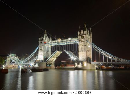 Tower_Bridge