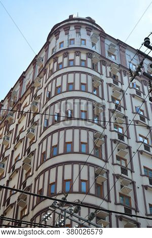 Manila, Ph - Feb 5 - Binondo Building Facade On February 5, 2019 In Manila, Philippines.