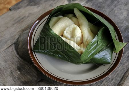 Tapai Or Tape Or Peuyeum Are Traditional Food Snack From Indonesia, Made From Fermented Cassava. Ser