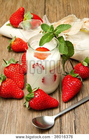 iogurte com morango
