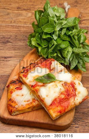 Dilim pizza