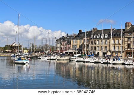 Honfleur ฝรั่งเศส - Bassin นันทนาการ
