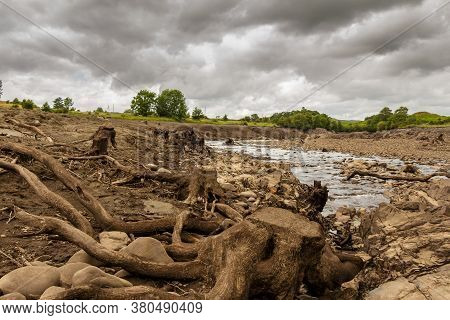 Earlstoun Loch And Reservoir Dewatered Or Drained For The First Time In 80 Years, Exposing The Origi