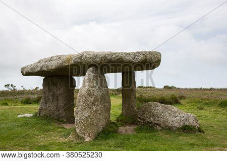 Lanyon Quoit, A Megalithic Dolmen Site With A 12-ton Capstone