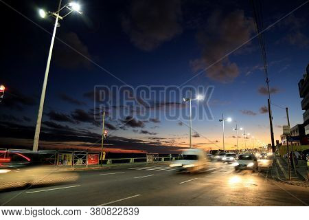 Salvador, Bahia / Brazil - January 20, 2015: Vehicles Are Seen Passing Through The Pituba Neighborho