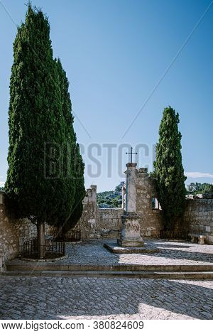 Les Baux De Provence France, Old Historical Village Build On A Hill In The Provence, Les Baux De Pro