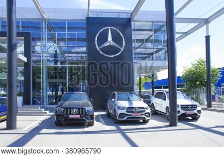 Kyiv, Ukraine - August 15, 2020: Mercedes-benz Logo Automobile Dealership Sign And Store At Kyiv, Uk