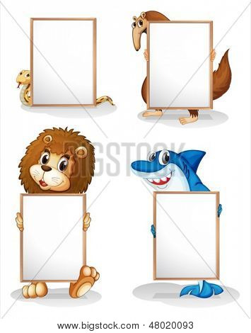 Illustrazione dei quattro animali con lavagne vuote su sfondo bianco 