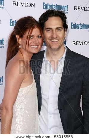 Debra Messing and Daniel Zelman  at Entertainment Weekly's 6th Annual Pre-Emmy Party. Beverly Hills Post Office, Beverly Hills, CA. 09-20-08