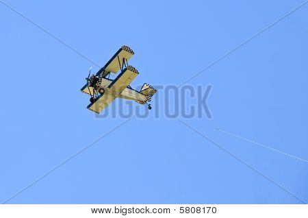 Banner Bi-plane