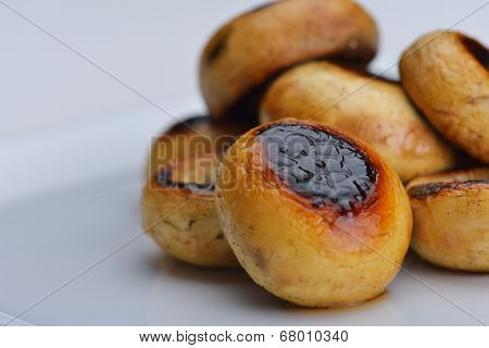 mashroom food vegetable grilled isolated on white background