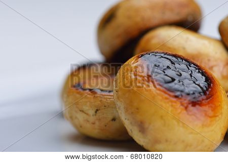 mashroom food vegetable grilled isolated on white background
