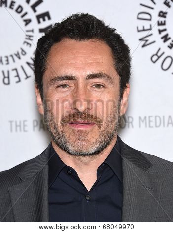 LOS ANGELES - JUN 24:  Demian Bichir arrives to the The Bridge