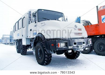 Ural 32551