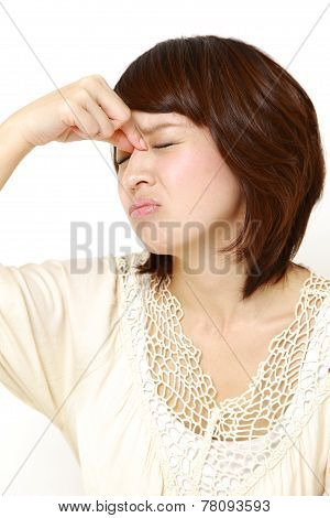 Japanese?woman suffers from Asthenopia