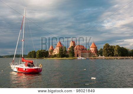Trakai Island Castle On The Lake Galve