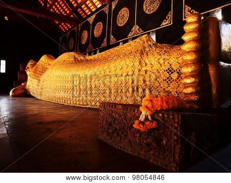 Reclining Buddha, Wat Chedi Luang, Chiang Mai