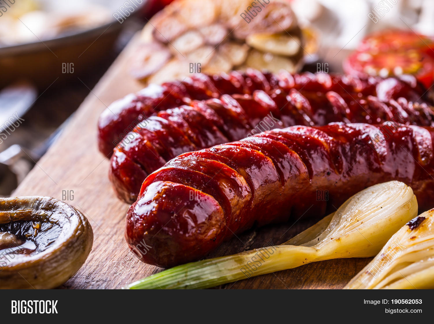 Imagen y foto Sausages. Grill (prueba gratis) Bigstock