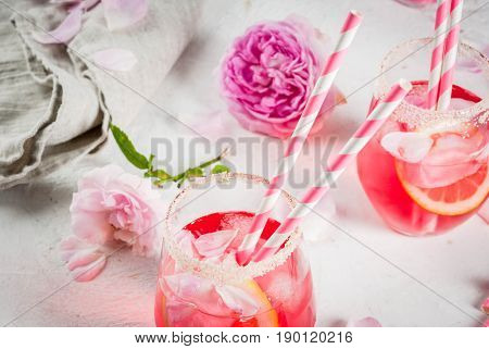 Light Rose Cocktail, Rose Wine