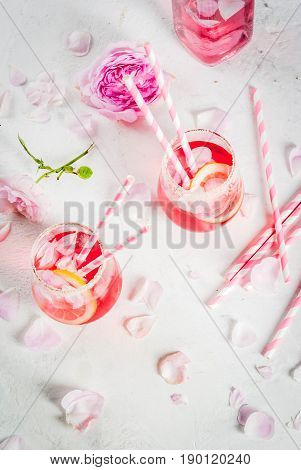 Light Rose Cocktail, Rose Wine