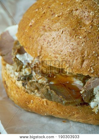 Beef On Weck