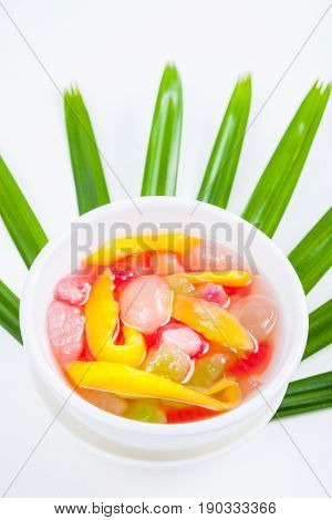 Thai Dessert (ruam Mit)