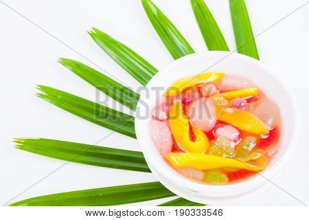 Thai Dessert (ruam Mit)