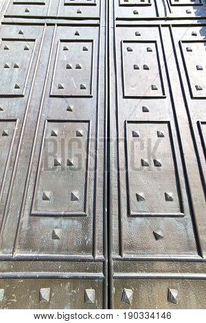 Mercallo Rusty Brass Brown Knocker Door Curch  Closed Metal Wood Italy  Lombardy   Milan