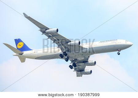Bangkok, Thailand. - April 23, 2017 : Plane or aircraft of Lufthansa Airlines or Airways on the sky landing to Suvanabhumi airport.