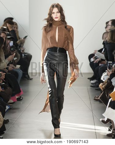Pamella Roland - Fall 2017 Collection