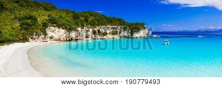 Beautiful turquoise wild beaches of Greece - Anti paxos island