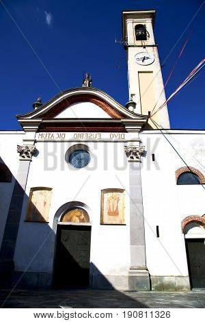 Caiello    The Old   Church  Closed Brick Tower Sidewalk Italy