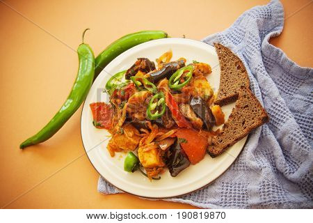 ajapsandali georgian dish of eggplant and meat