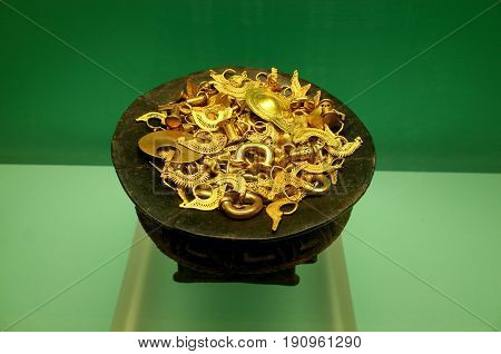 A pot of pre-Columbian golden jewellery from Colombia