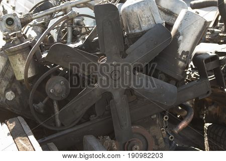 engine of internal combustion, repair of cars and agricultural machinery