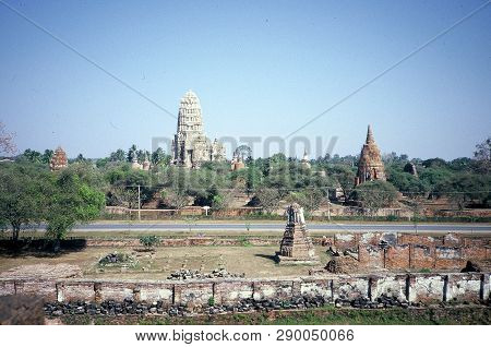 The Ancient Ruins Of Wat Phra Mahathat In Ayutthaya, Thailand.