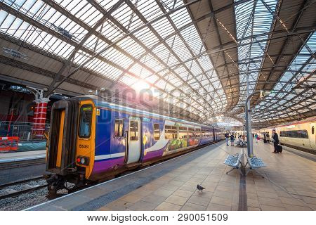 Liverpool, Uk - May 18 2018:liverpool Lime Street Is A Terminus Railway Station Serves The City Cent