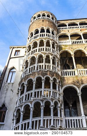Palace Contarini Dil Bovolo, Venice, Italy, Europe