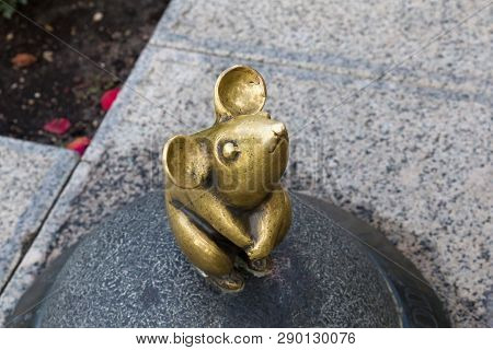 Klaipeda, Lithuania - September 22, 2018: Sculpture Known As Wonderful Little Mouse In The Historica