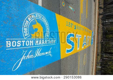HOPKINTON, MA, USA - APR 23, 2018: Boston Marathon Start Line on Main Street in town of Hopkinton, Massachusetts, USA.