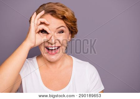 Close-up Portrait Of Her She Nice Crazy Attractive Cheerful Cheery Positive Ecstatic Wavy-haired Lad