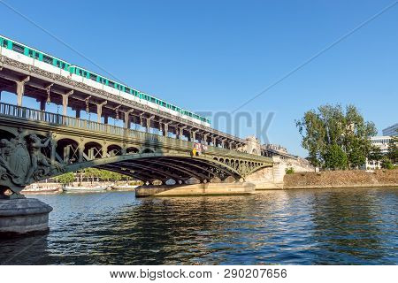 Paris, France - August 15, 2018: Metro Traffic On Pont Bir-hakeim.